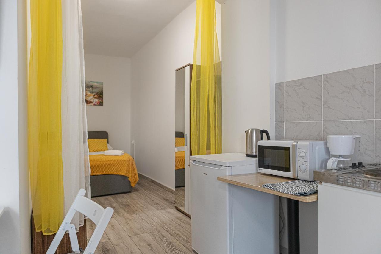 3 Standard Rooms Near Hauptbahnhof Wenen Buitenkant foto