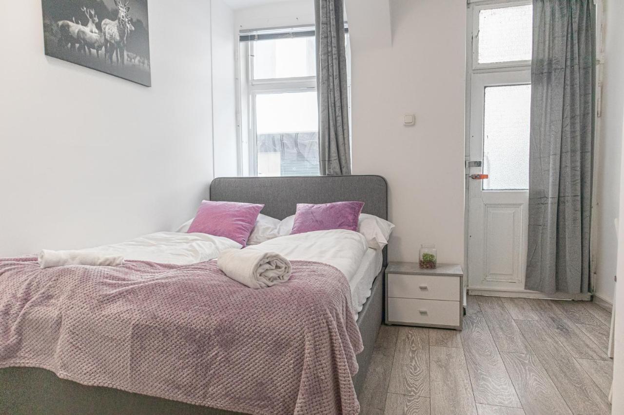 3 Standard Rooms Near Hauptbahnhof Wenen Buitenkant foto